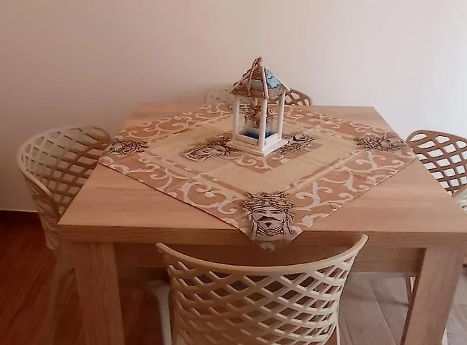 Pupo Centro Storico Feriehus *